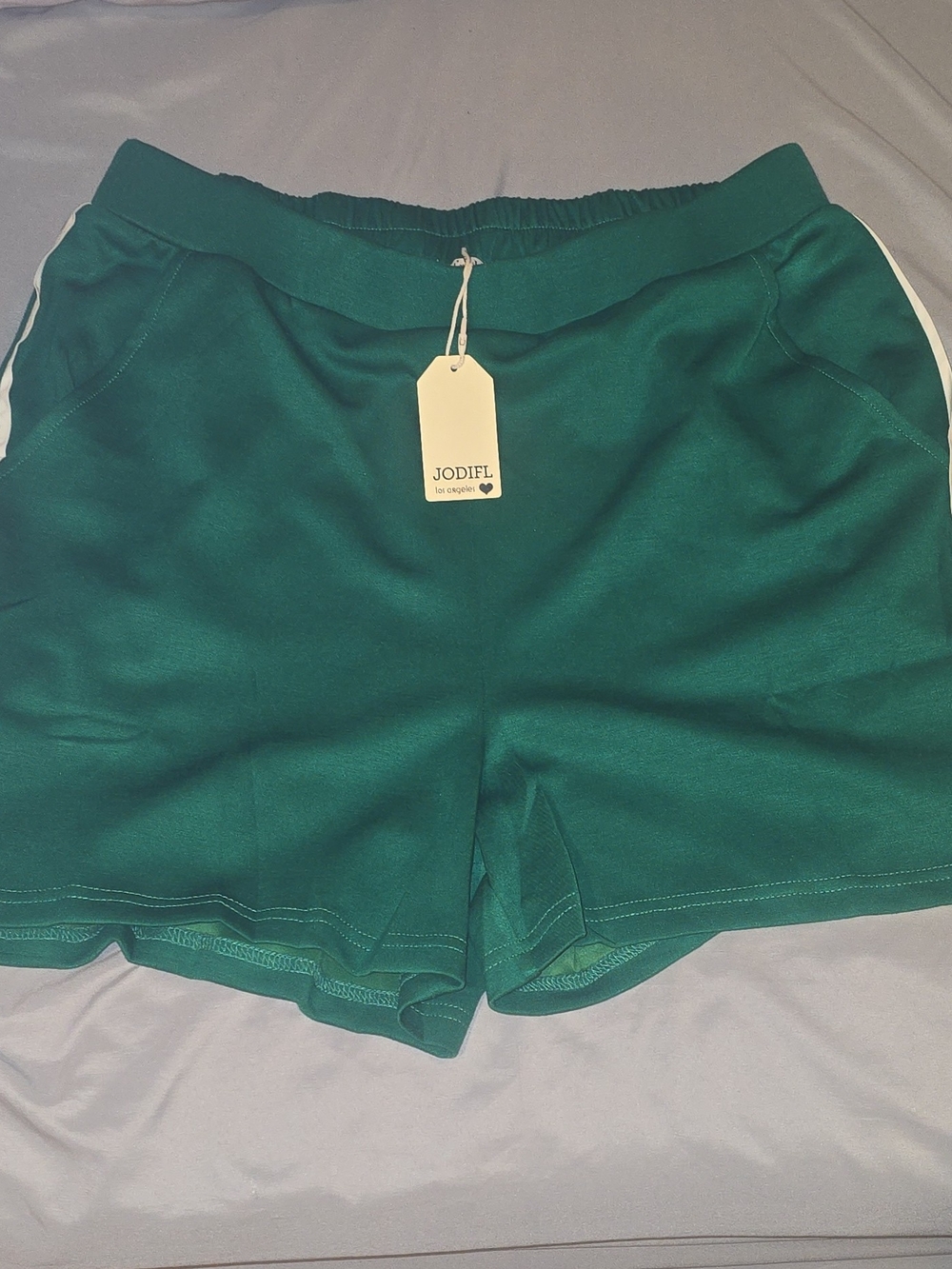 NWT Jodifl Los Angeles Green Knit Athletic Shorts White Stripe Small Pockets